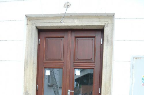 Dveře vchodové smrkové