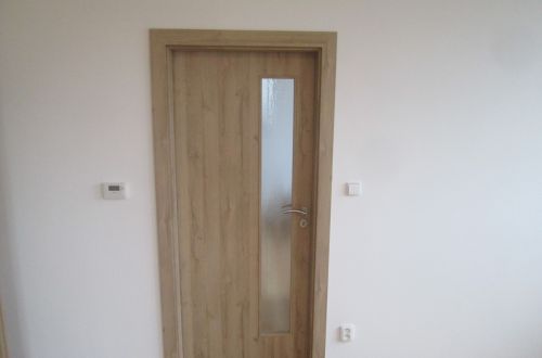 Dveře laminátové prosklené