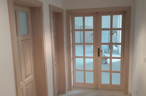 Výroba dveří z masivu