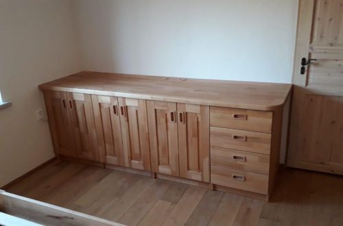 Skříňky buk masiv