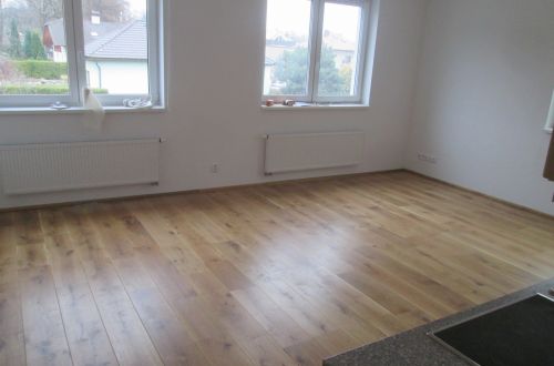 Podlaha dub rustikal